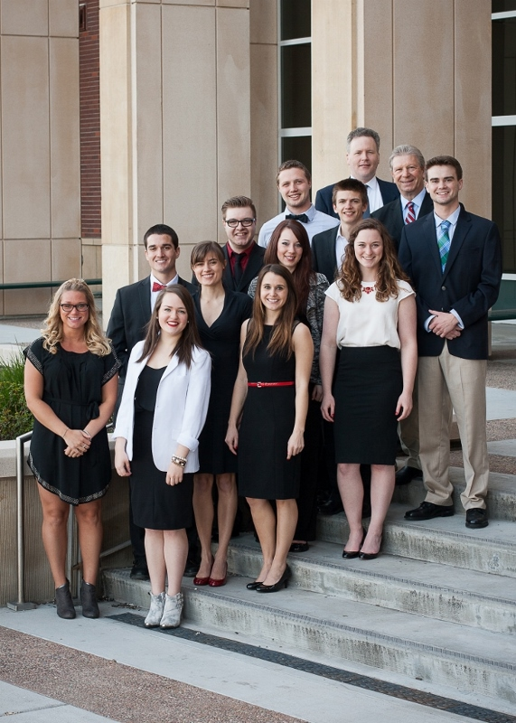 Photo of the 2015 advertising class team