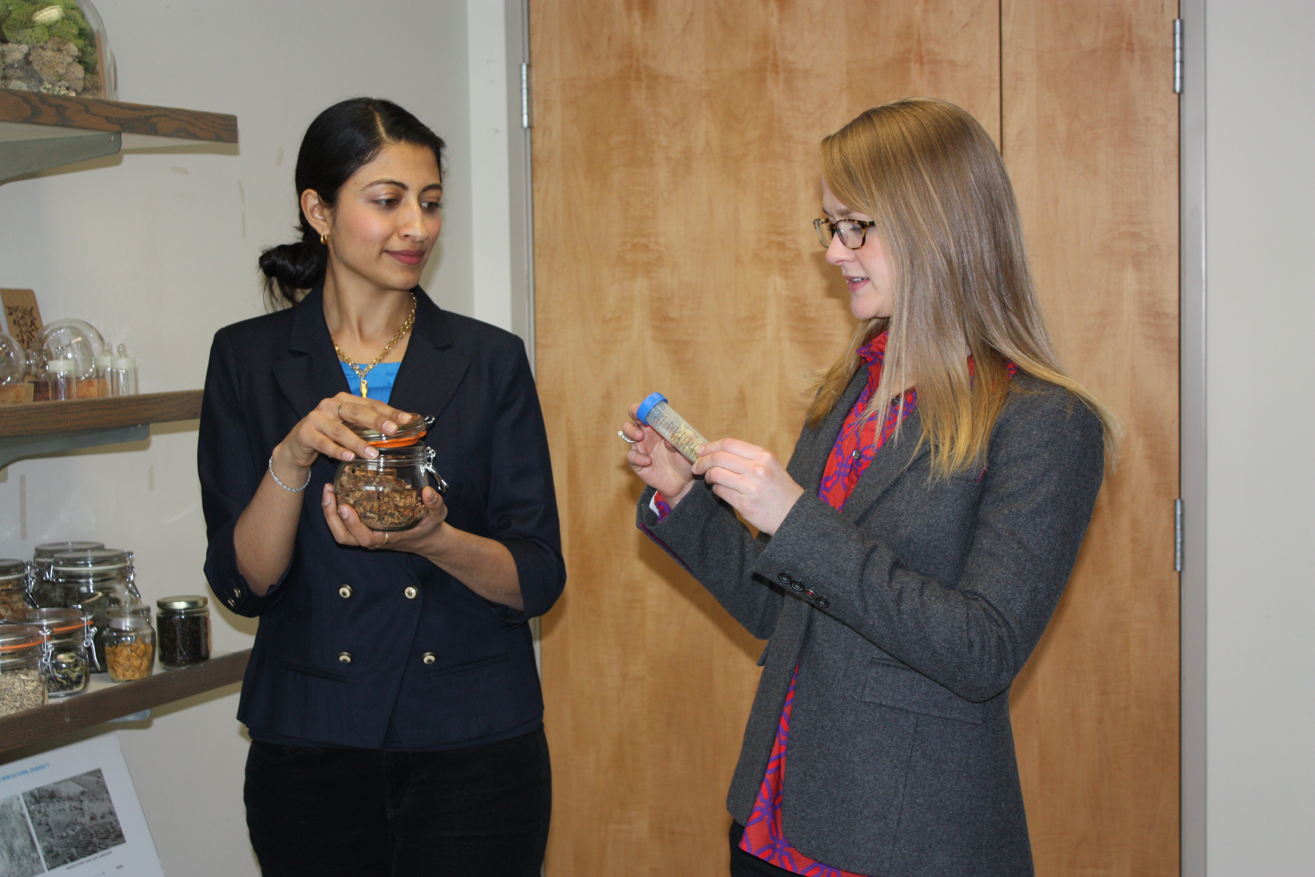 Dr Ahmed and Dr Byker Shanks collaborate in MSU's Food and Health Lab