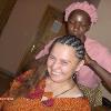 004 - Sherri Ewing and Malian hairdresser