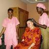 044 - Sherri has her hair done, African style