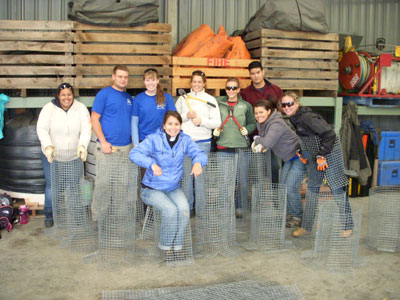 Jessica Fink volunteering in Australia
