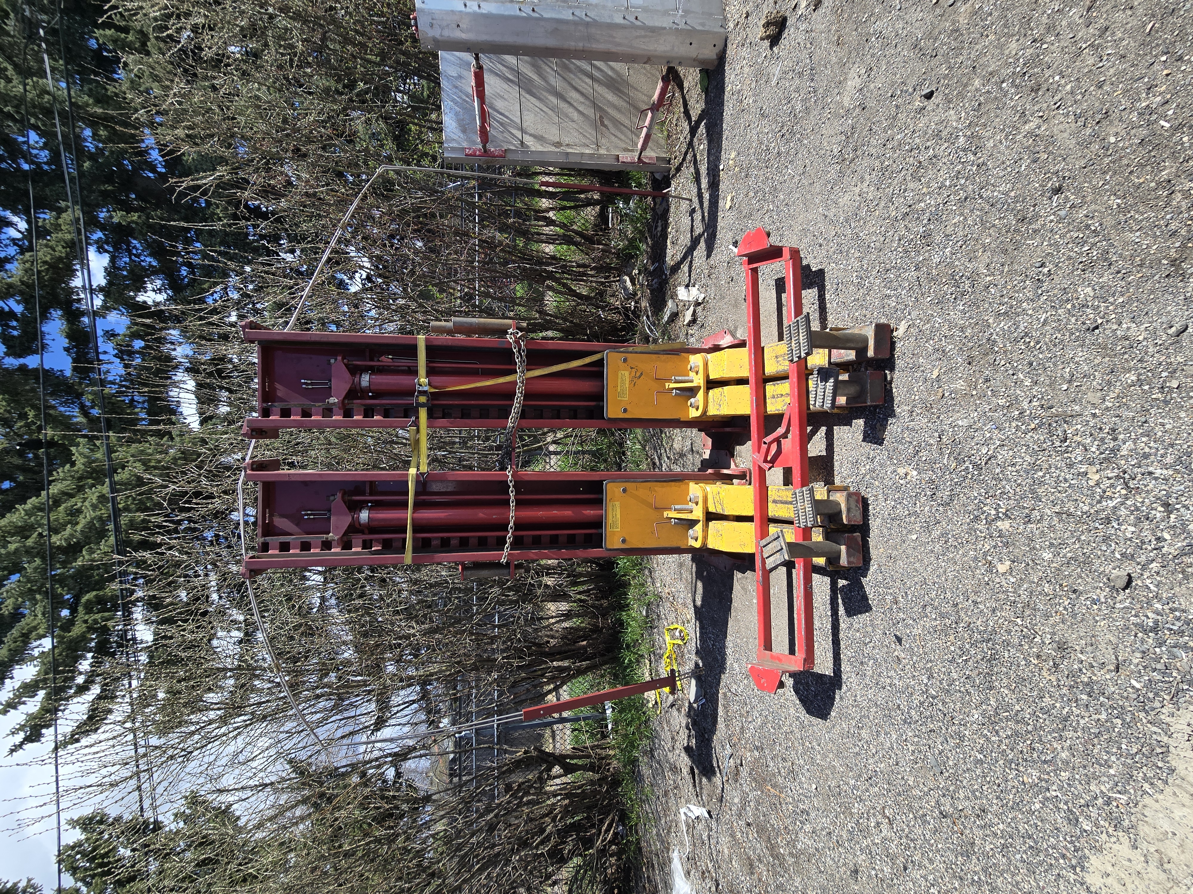 Mechanical car lift 