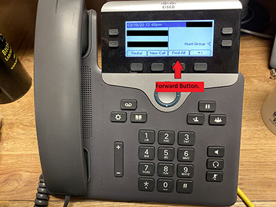 image of a Cisco phone