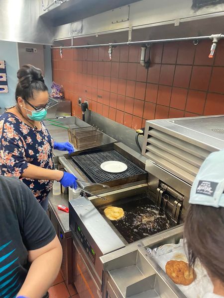 Students making fry bread 2021