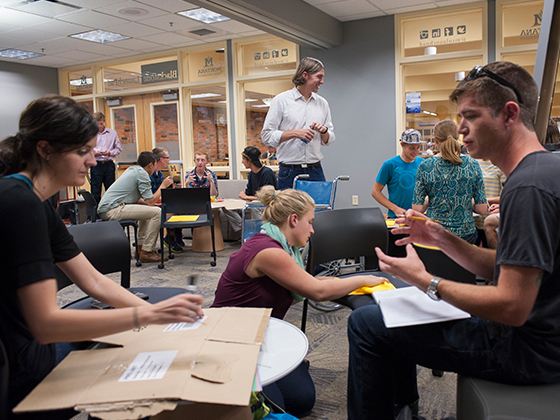 Summer Research Program Reaches Young Audience with Science, Art