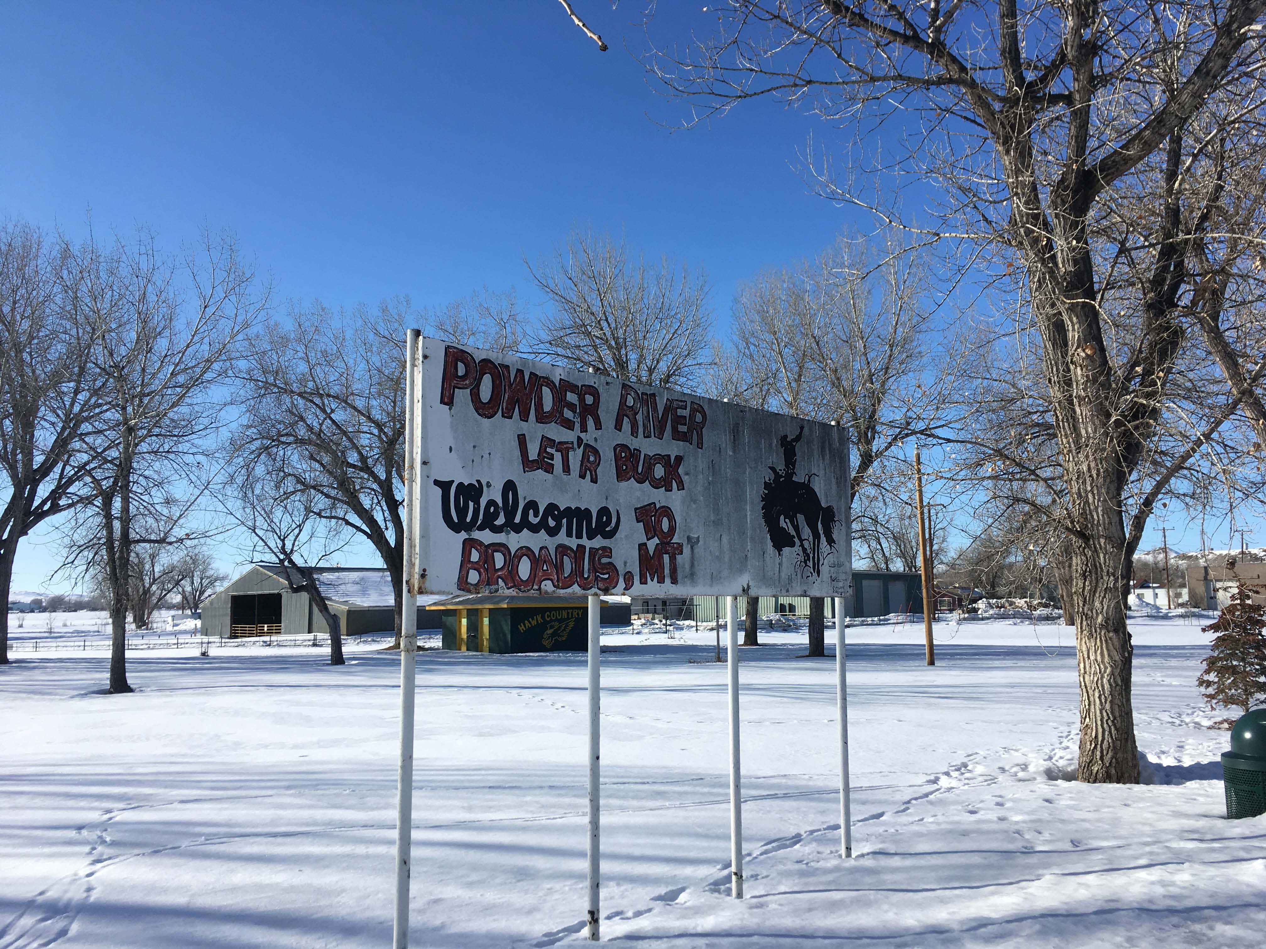 Broadus MT sign