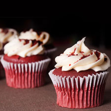 red velvet cupcakes with icing