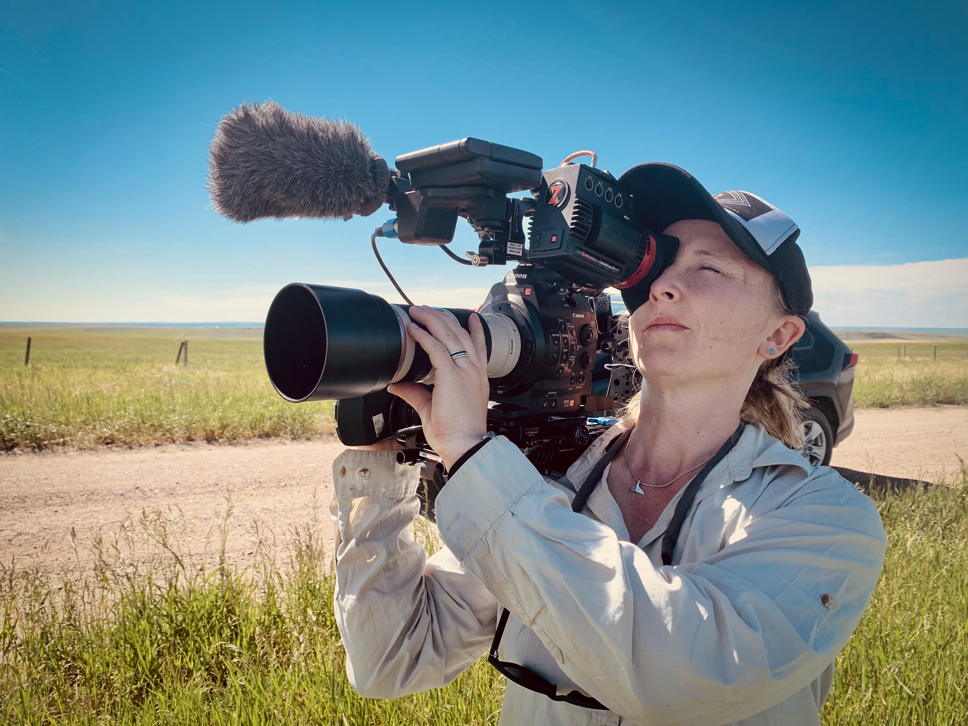 Lara Tomov with Camera