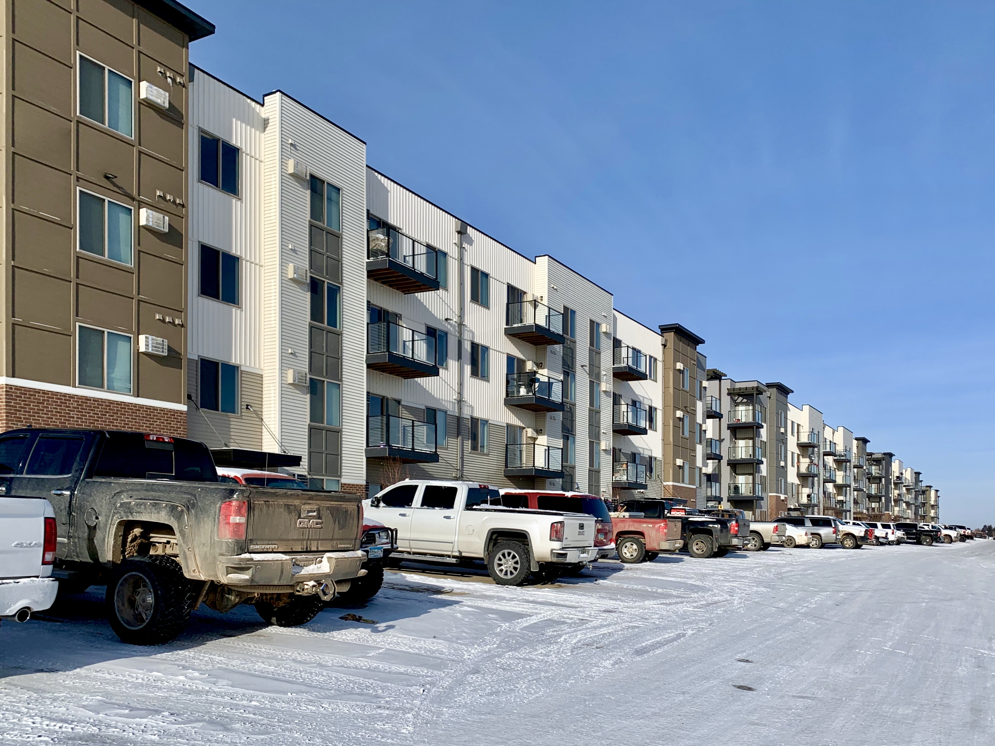 Luxury apartment complexes in Watford City, North Dakota