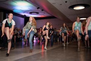 group nof teens dancing