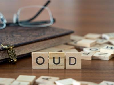 OUD wooded blocks showing the letters o, u, d.