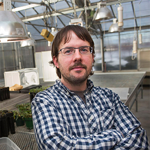 msu pollinator researcher justin runyon