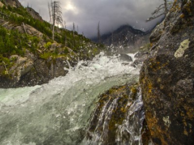 river splashing